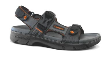 3 strap sandal, which includes a back strap
